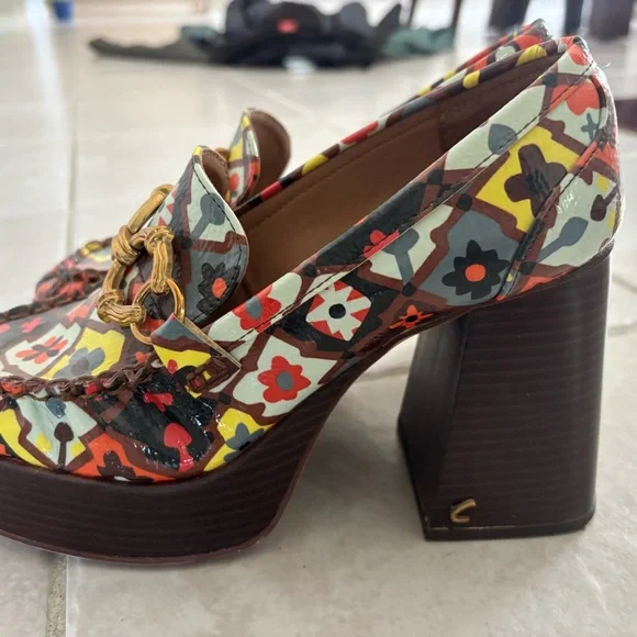 Colorful Geometric Patterned Loafers - Picture 2 of 5